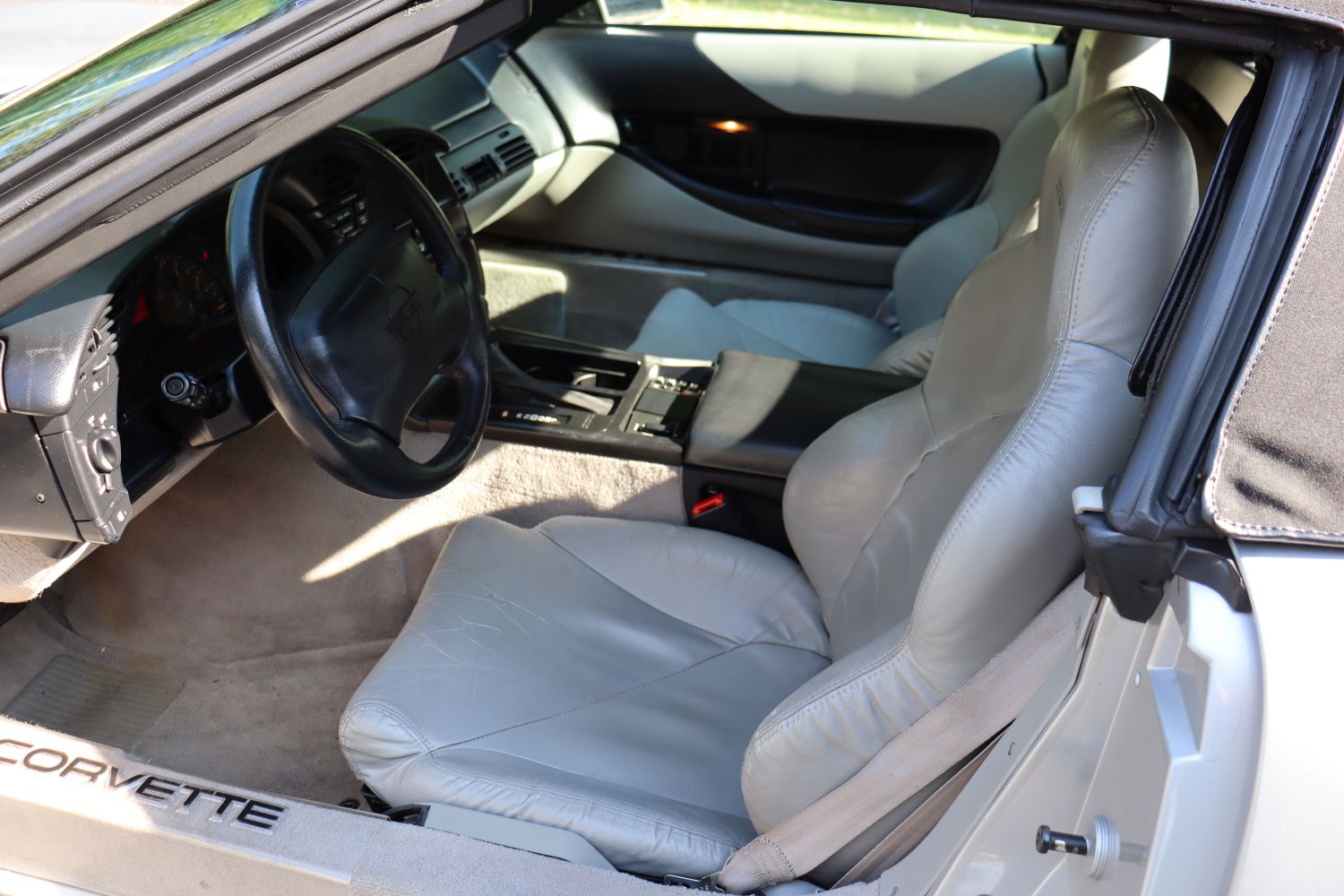 Harris Wilcox, Inc. Auctioneers, Realtors & Appraisers Auctions 675 Maple Dr